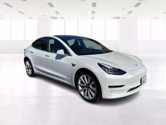 TESLA MODEL 3 2019 5YJ3E1EA0KF301488 image TESLA MODEL 3 2019 5YJ3E1EA0KF301488 image